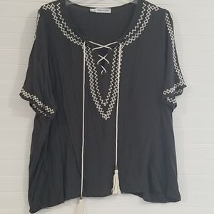 Maurice's peasant blouse with embroidery